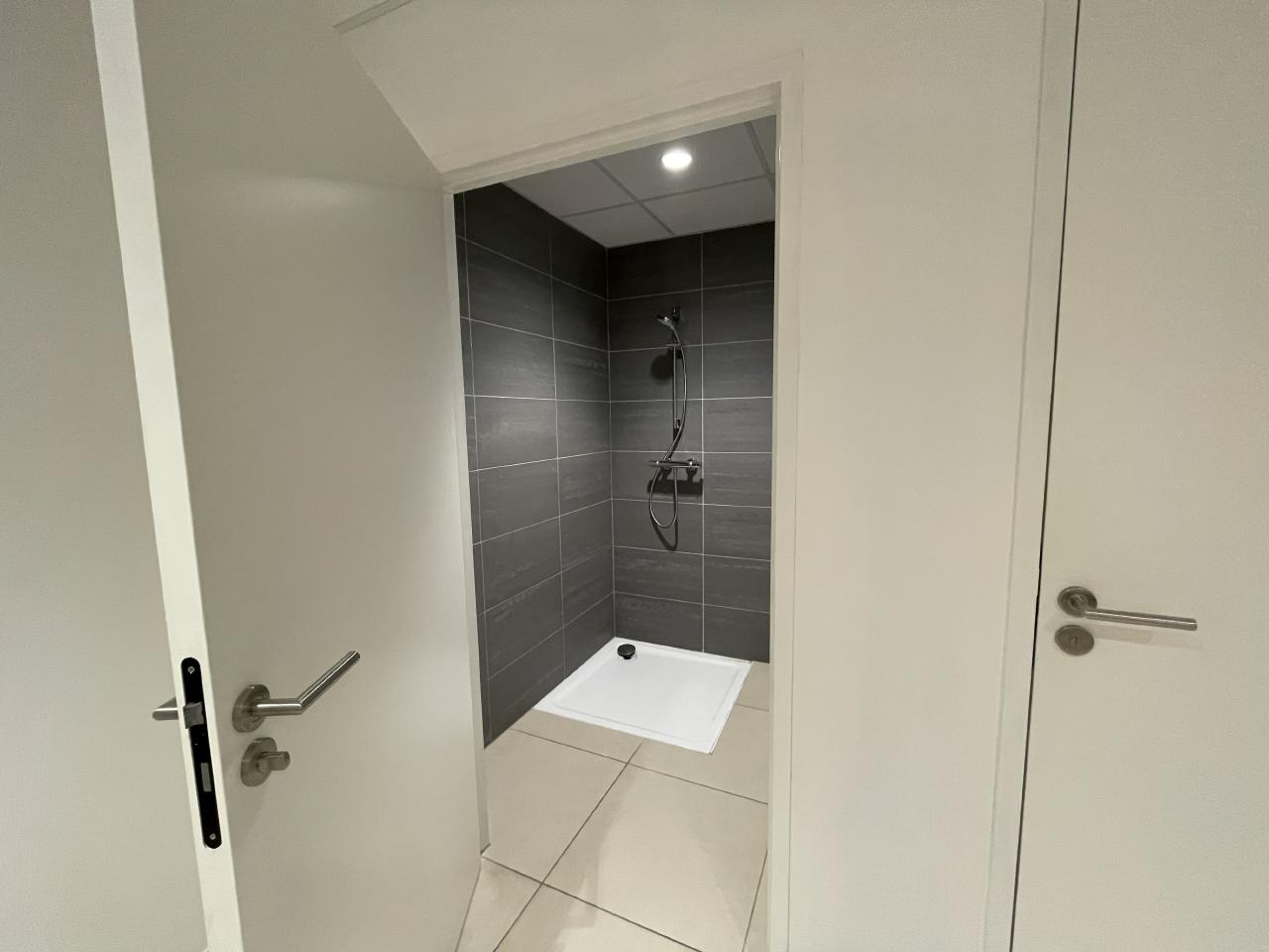 Bureau Aix-en-Provence 1053m² Location bureau Aix-en-Provence Bouches-du-Rhône OLBUR2314514 8